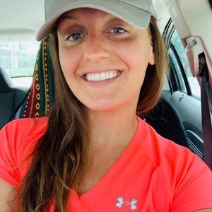 Meet your Posher, Abby